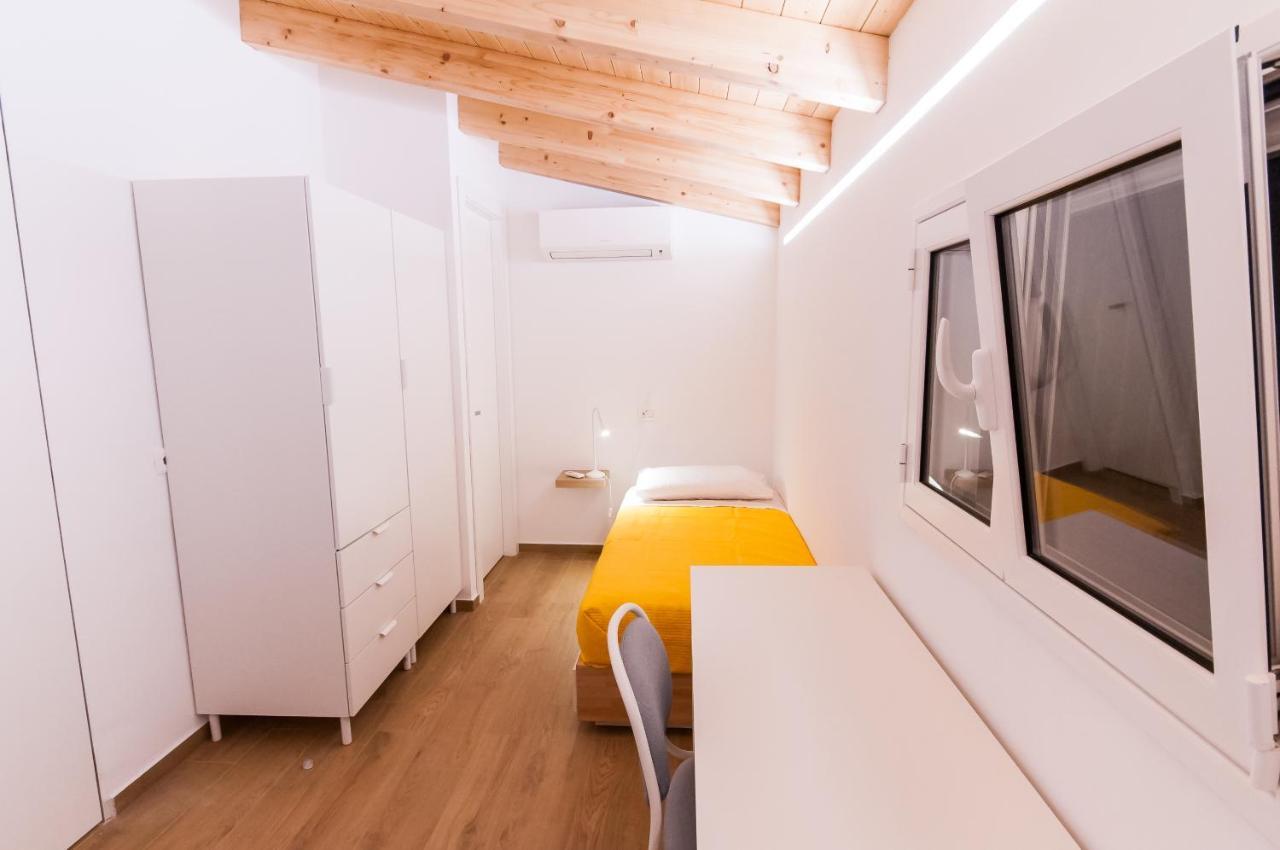 קאסטלמארה דל גולפו White Home מראה חיצוני תמונה